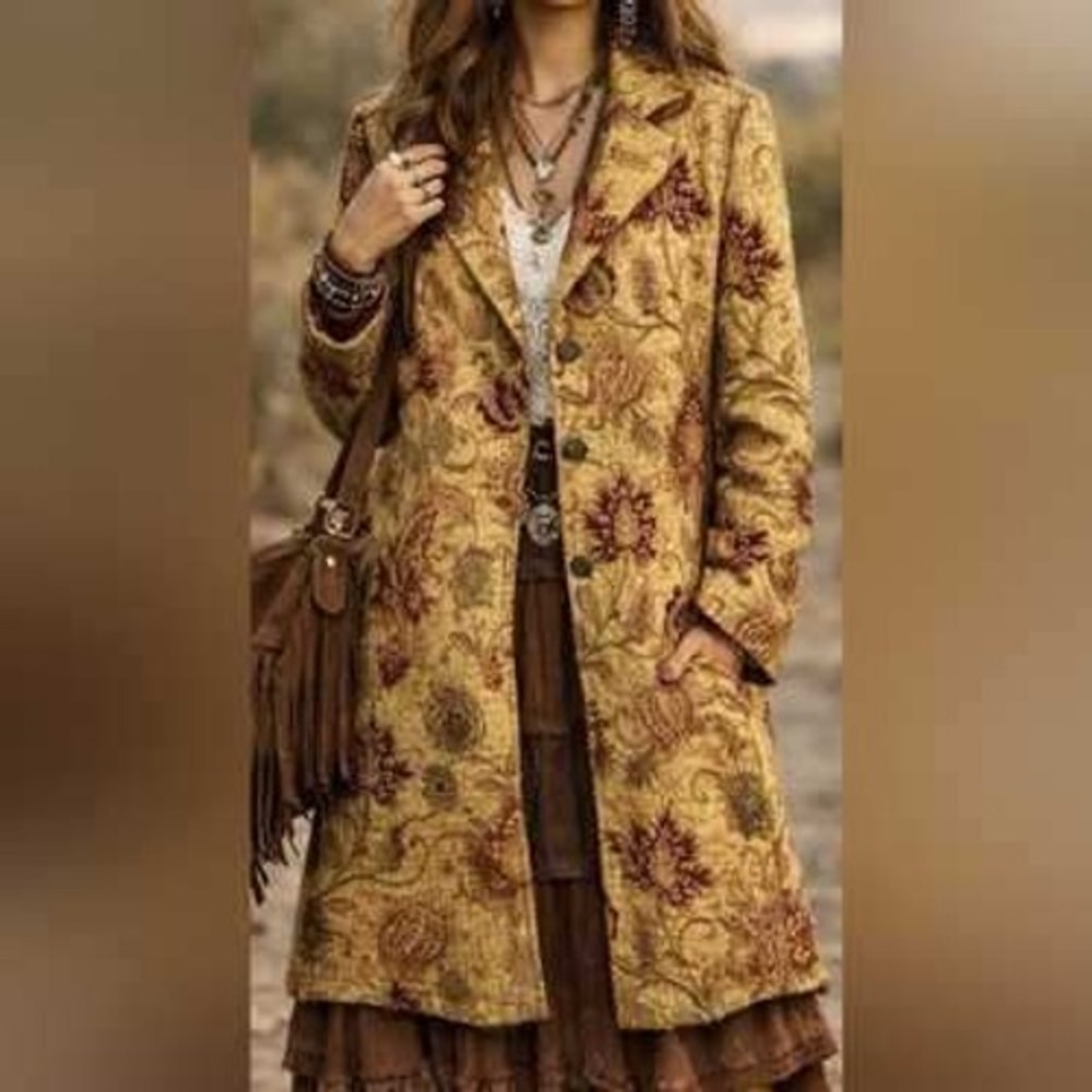 Cabi Tapestry Coat Women Size 4 Gold Floral Damask Long Sleeve Jacket 179